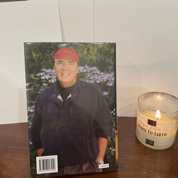 Michael Bennett Series Step on a Crack by Michael Ledwidge and James Patterson. - Picture 2 of 6